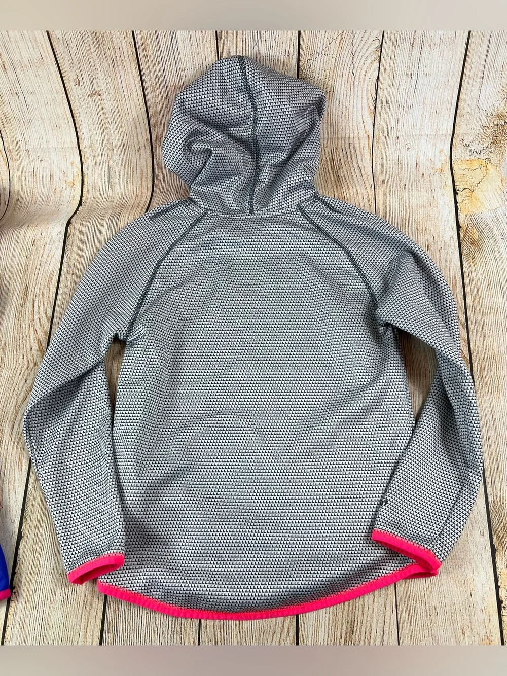 Under Armour Girls Hoodie Sweatshirts Cold Gear Size M/L Lot Of 2